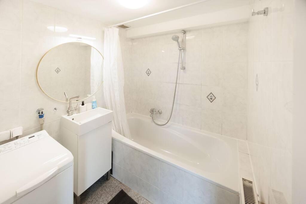 Scenic Rooftop Flat With Terrace Wien Ngoại thất bức ảnh