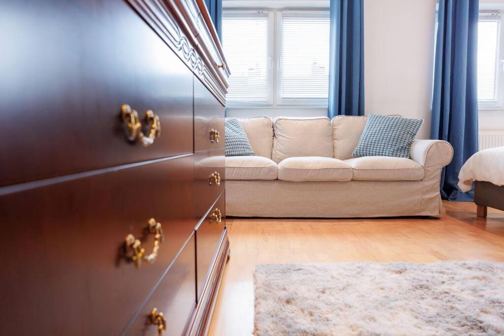 Scenic Rooftop Flat With Terrace Wien Ngoại thất bức ảnh
